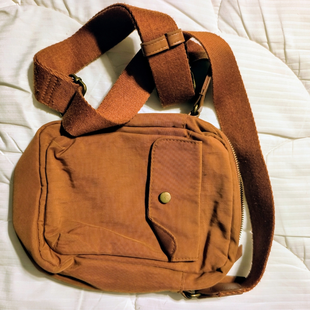 Universal Thread Rust Crossbody Bag